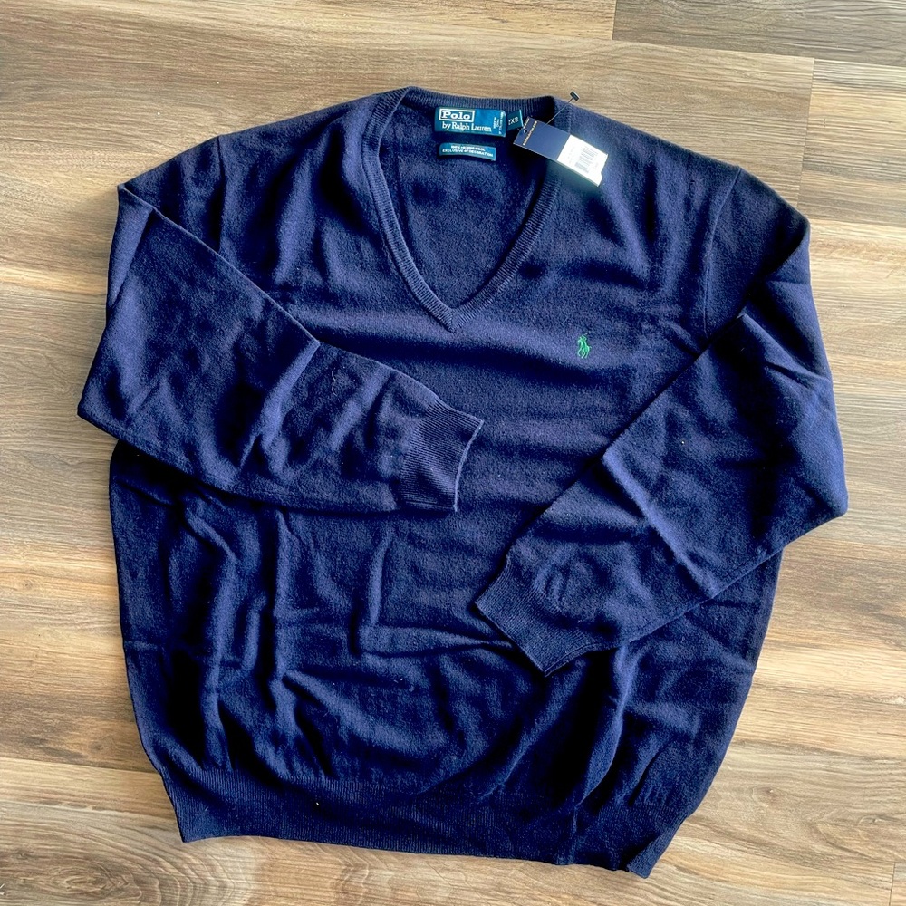 Authentic Men’s Vneck Polo Ralph Lauren sweater